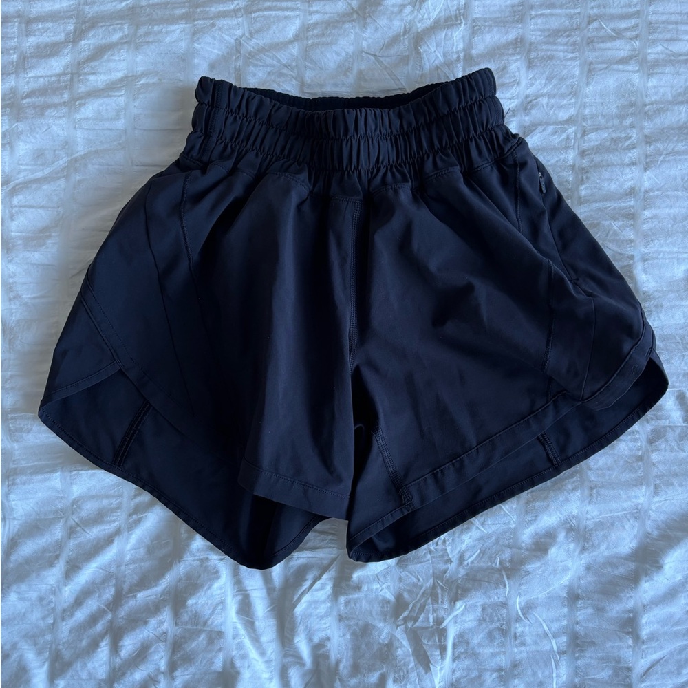 Women's Lululemon Hotty Hot High Rise 4” Shorts